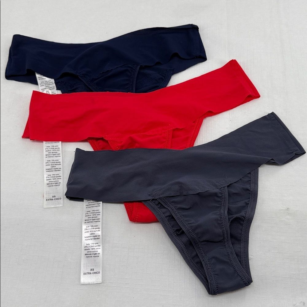 Hanky Panky Underwear Wm XS Panties Lot of 3 Red Blue Gray *Flaw